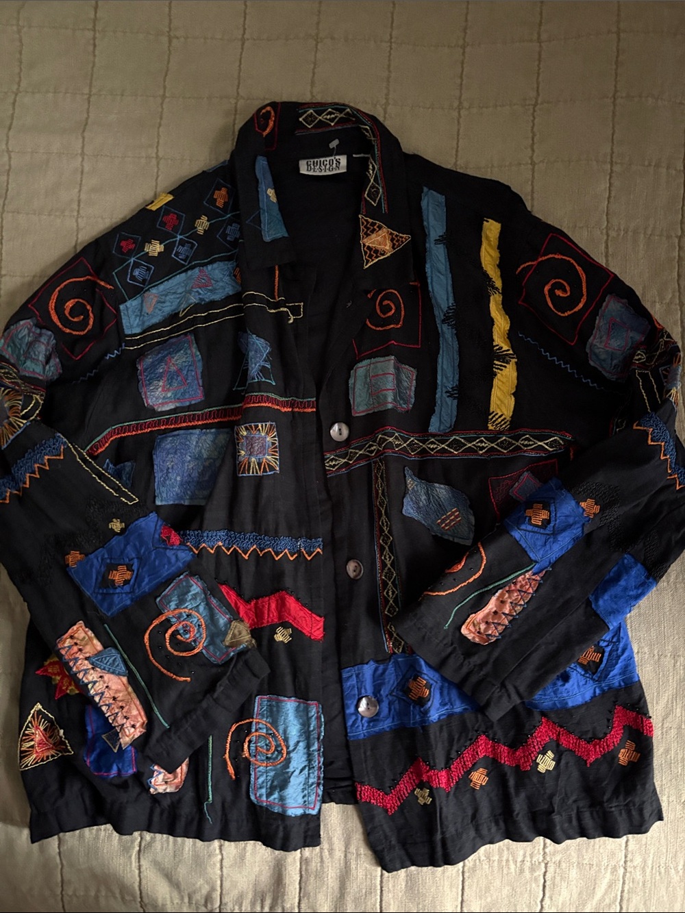 LIKE NEW Chico’s embroidered jacket